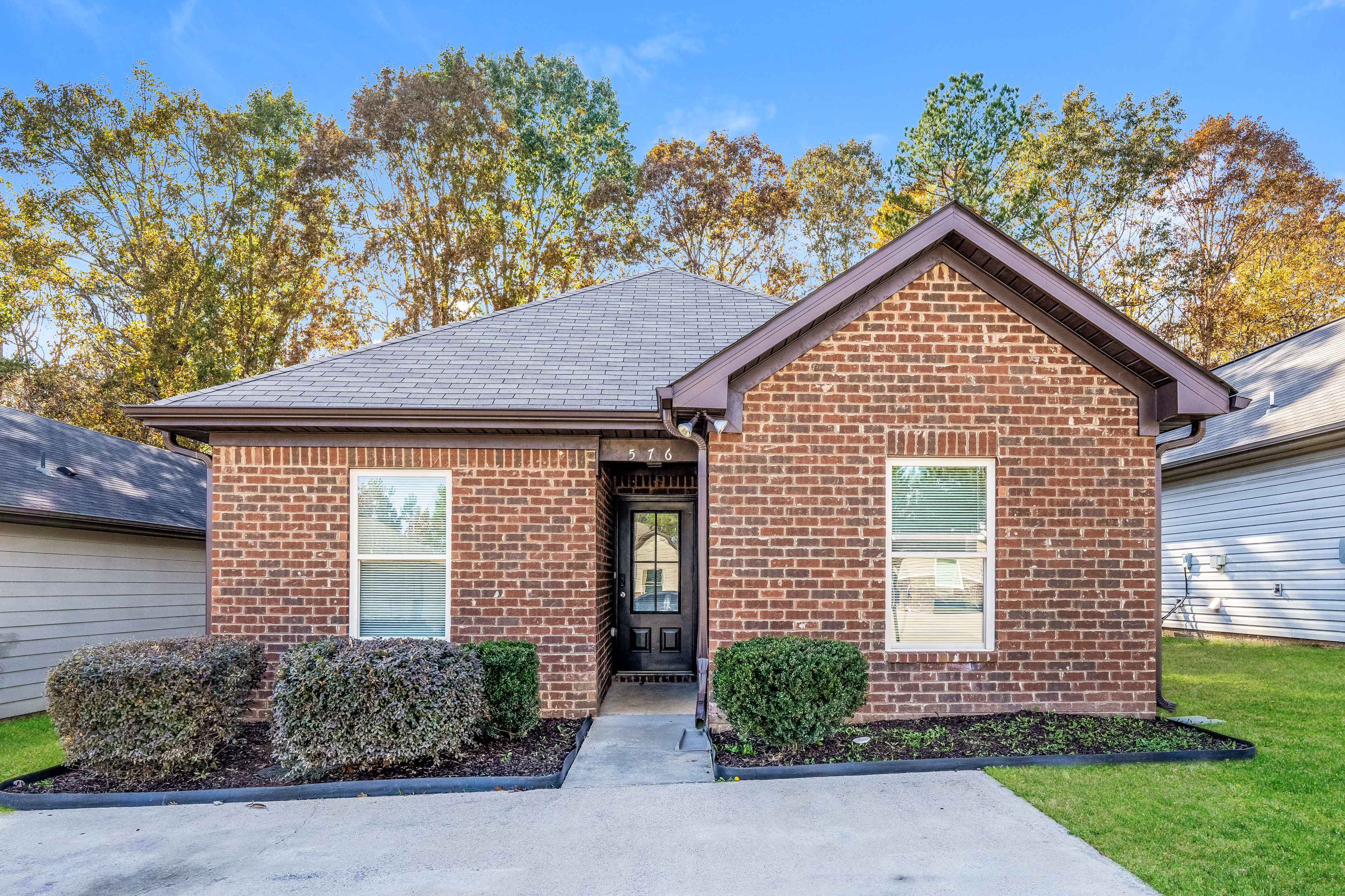 576 KINCAID COVE LN ODENVILLE, AL 35120